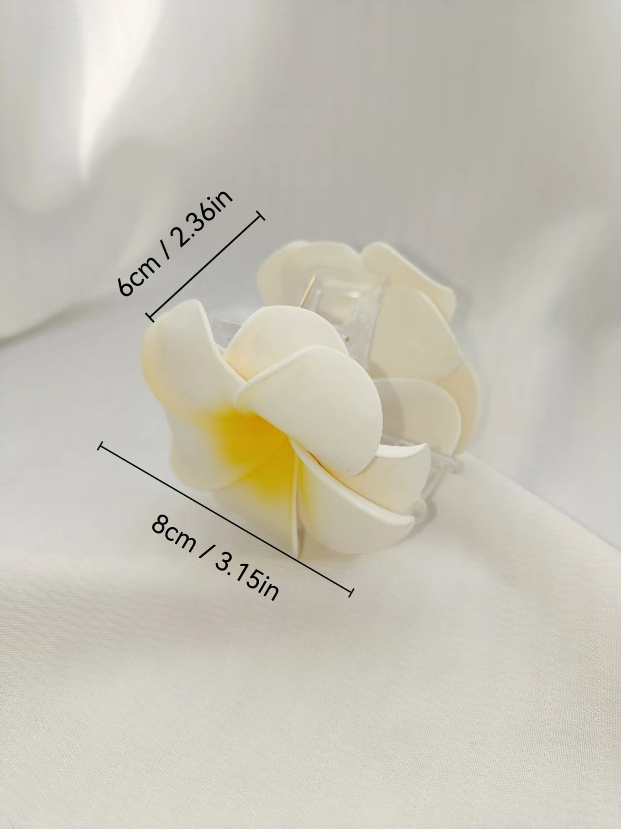 Shiny Egg Flower Hair Claws Set